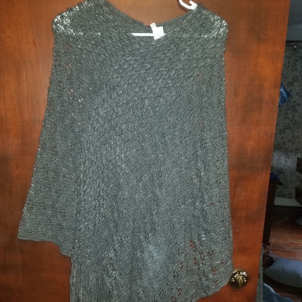 Grey knit poncho